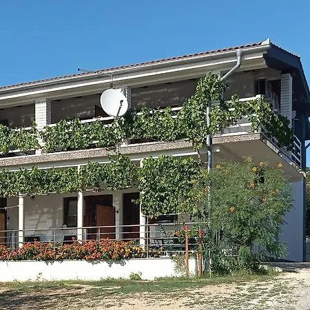 Stunning In With Wifi