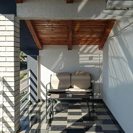 Apartment Stunning In With Wifi *