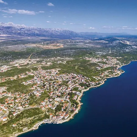 Stunning In With Wifi Apartment *