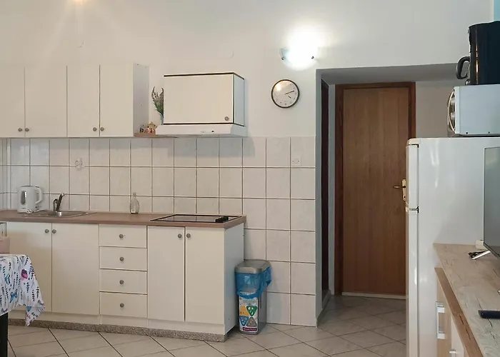 Stunning In With Wifi Apartman Maslenica